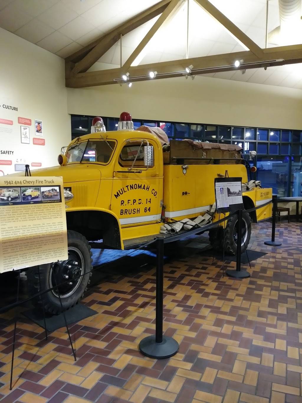 Jubitz Cinema | restaurant | 10350 N Vancouver Way, Portland, OR 97217, USA | 5033450300 OR +1 503-345-0300