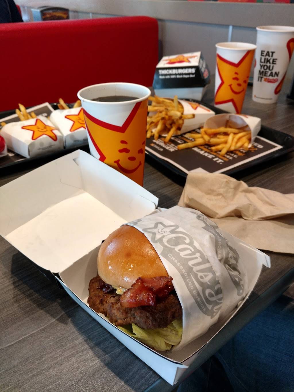 Carls Jr | restaurant | 700 Long Beach Boulevard, Long Beach, CA 90813, USA | 5624327502 OR +1 562-432-7502