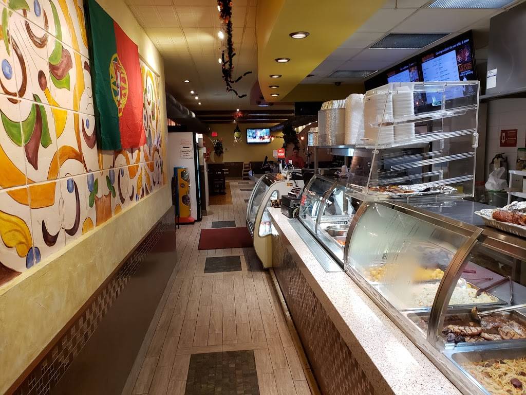 Bairrada Churrasqueira Grill | restaurant | 1560 Dundas St W, Toronto, ON M6K 1T8, Canada | 6473461560 OR +1 647-346-1560