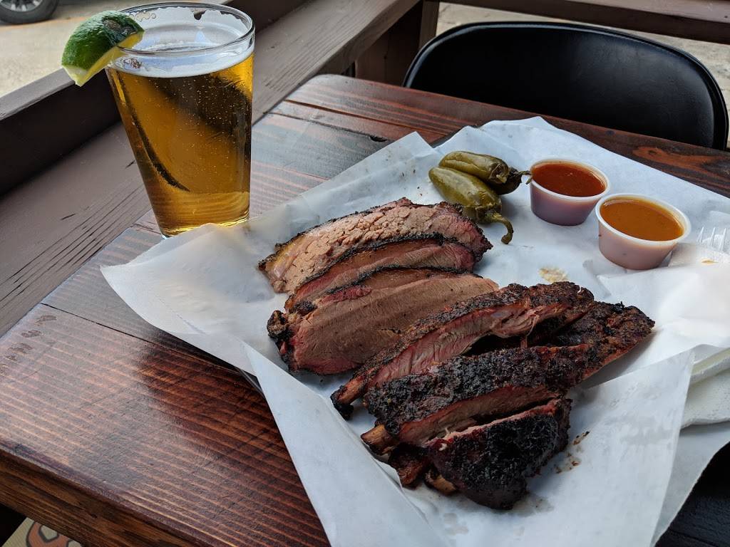 Browns BBQ | restaurant | 1901 S Lamar Blvd, Austin, TX 78704, USA | 5125178520 OR +1 512-517-8520