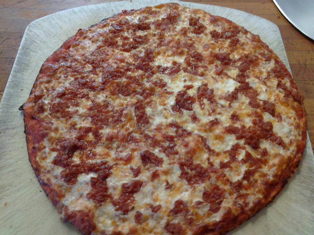 Chicos Pizza Parlor | restaurant | 12120 Long Beach Blvd, Lynwood, CA 90262, USA | 3106398400 OR +1 310-639-8400