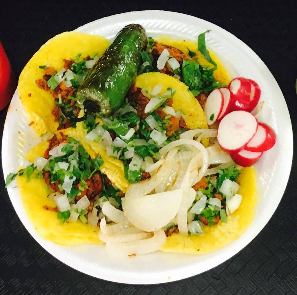 Mariscos El Paisa | restaurant | 3110 S Zarzamora St, San Antonio, TX 78225, USA | 2109213111 OR +1 210-921-3111