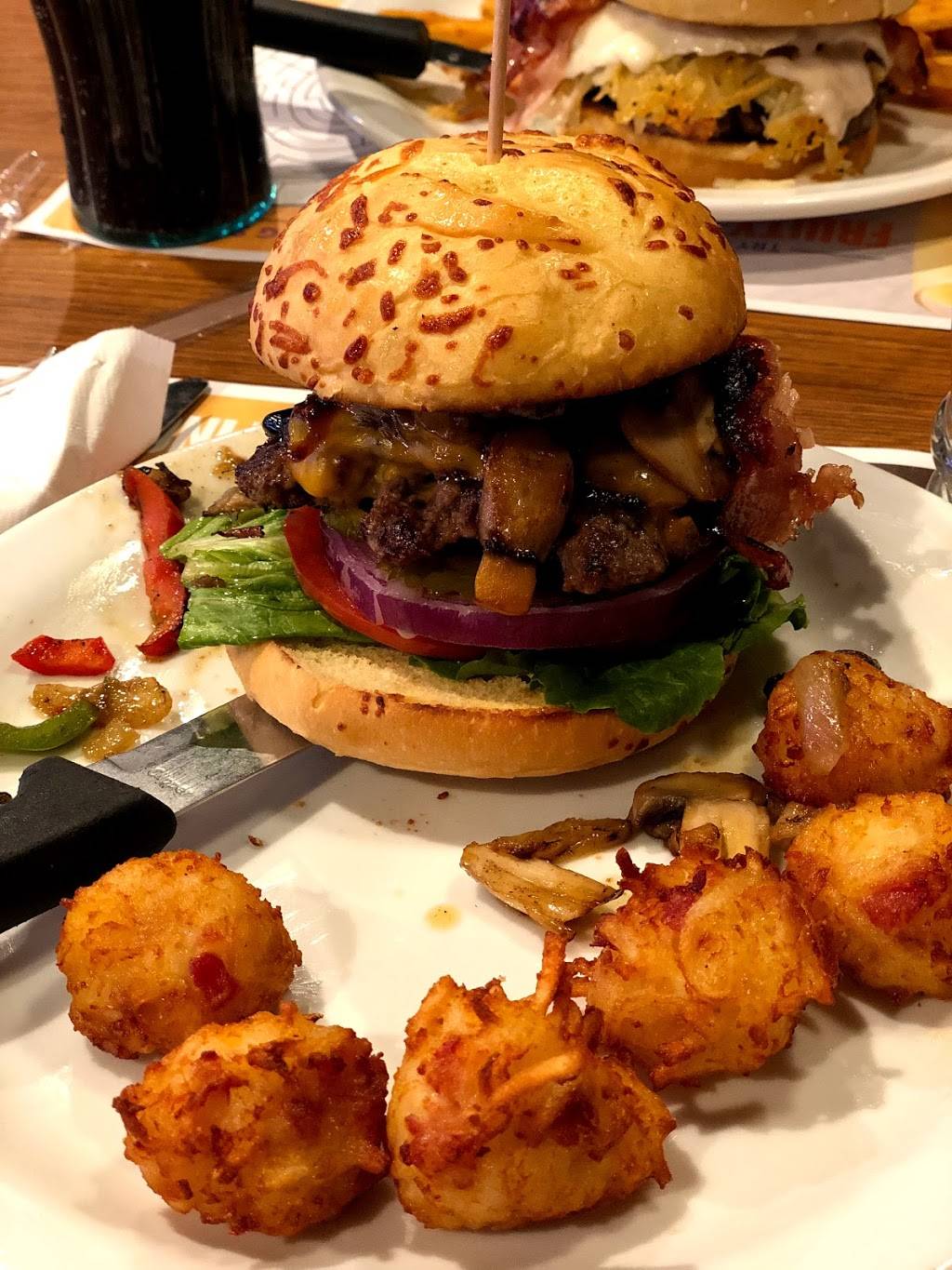 Dennys | restaurant | 261 N Plainfield Rd, West Lebanon, NH 03784, USA | 6032985922 OR +1 603-298-5922