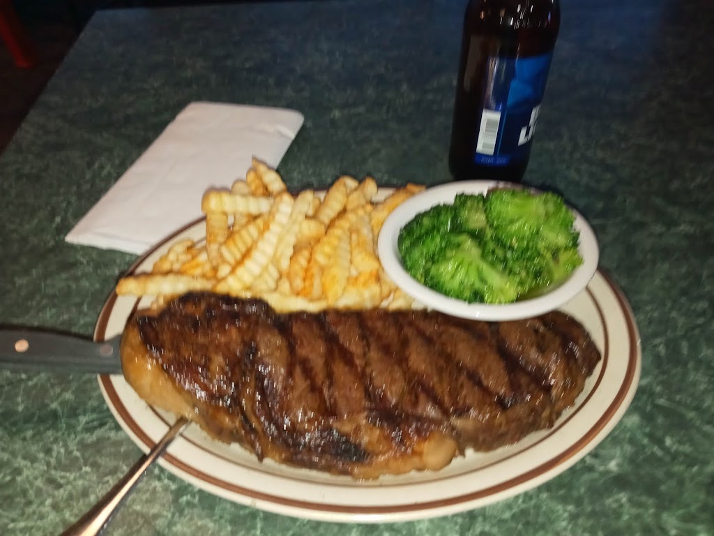 Chasers Grill & Bar | restaurant | 1809 W Fayette Ave, Effingham, IL 62401, USA | 2173475336 OR +1 217-347-5336