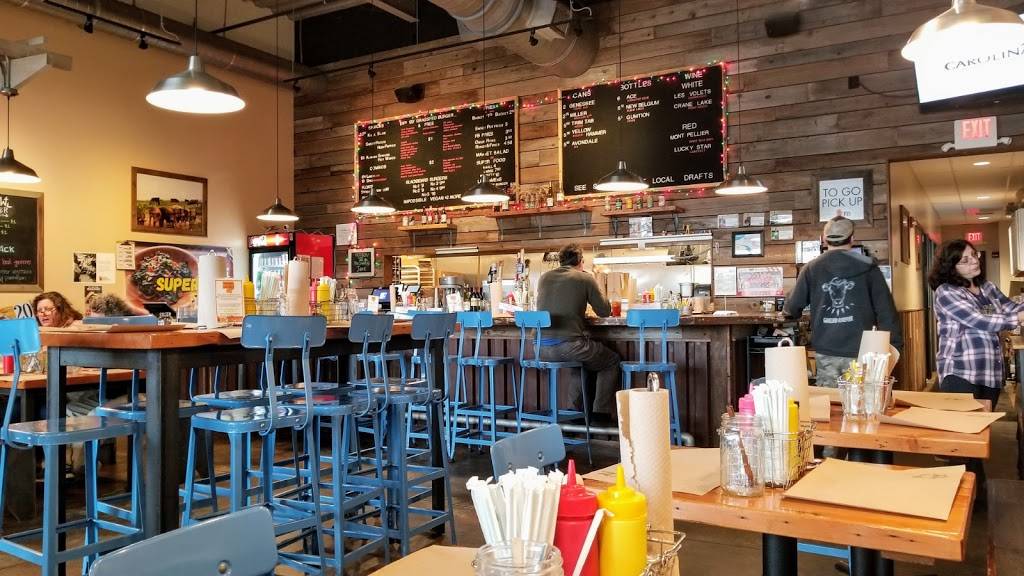 Farm Burger Huntsville | restaurant | 930 Bob Wallace Ave SW #219, Huntsville, AL 35801, USA | 2562707392 OR +1 256-270-7392