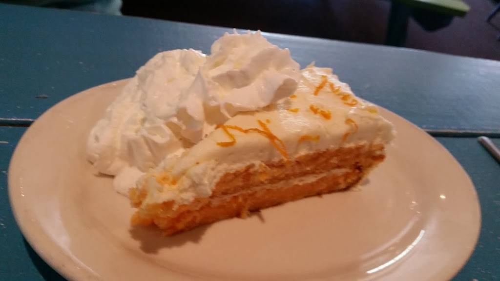 Williamsburg Snack Bar | restaurant | 109 Main St, Haydenville, MA 01039, USA | 4132687556 OR +1 413-268-7556