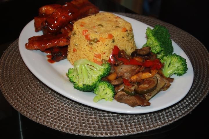 Joenise | restaurant | 294 Rogers Ave, Brooklyn, NY 11225, USA | 7186187048 OR +1 718-618-7048