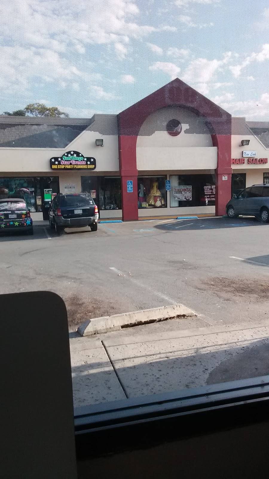 LOS REYES MEXICAN FOOD & SEAFOOD | restaurant | 4696 Market St, San Diego, CA 92102, USA | 6198927562 OR +1 619-892-7562