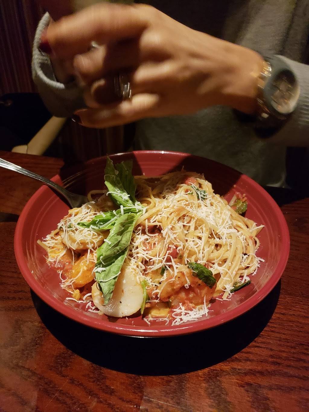 Carrabbas Italian Grill | restaurant | 700 N Dale Mabry Hwy, Tampa, FL 33609, USA | 8138754411 OR +1 813-875-4411