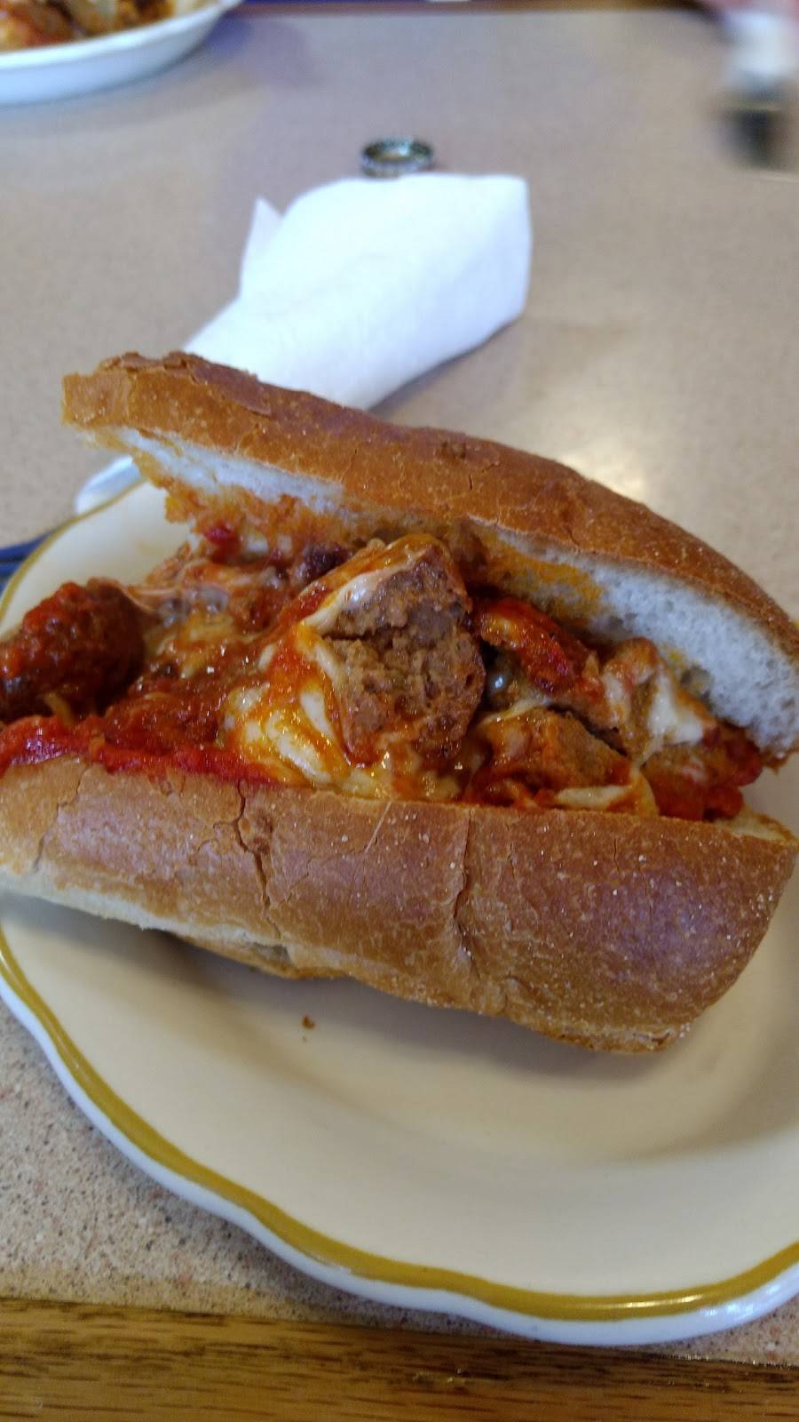 Anthonys Pizzeria & Grill | restaurant | 403 N Main St, Lanoka Harbor, NJ 08734, USA | 6092422844 OR +1 609-242-2844