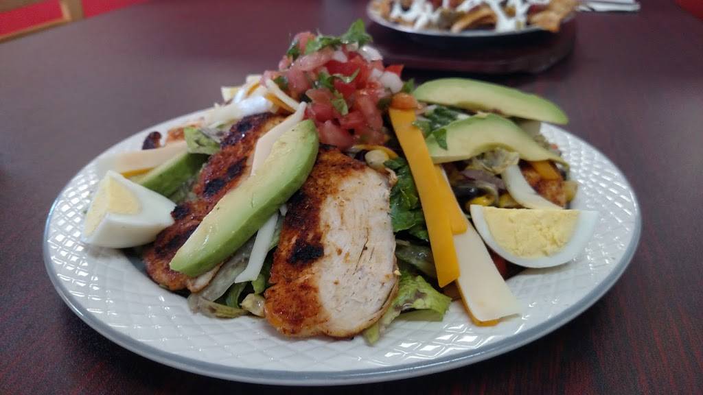 Kiosko Diner | restaurant | 3777 Main St, Bridgeport, CT 06606, USA | 2036126668 OR +1 203-612-6668