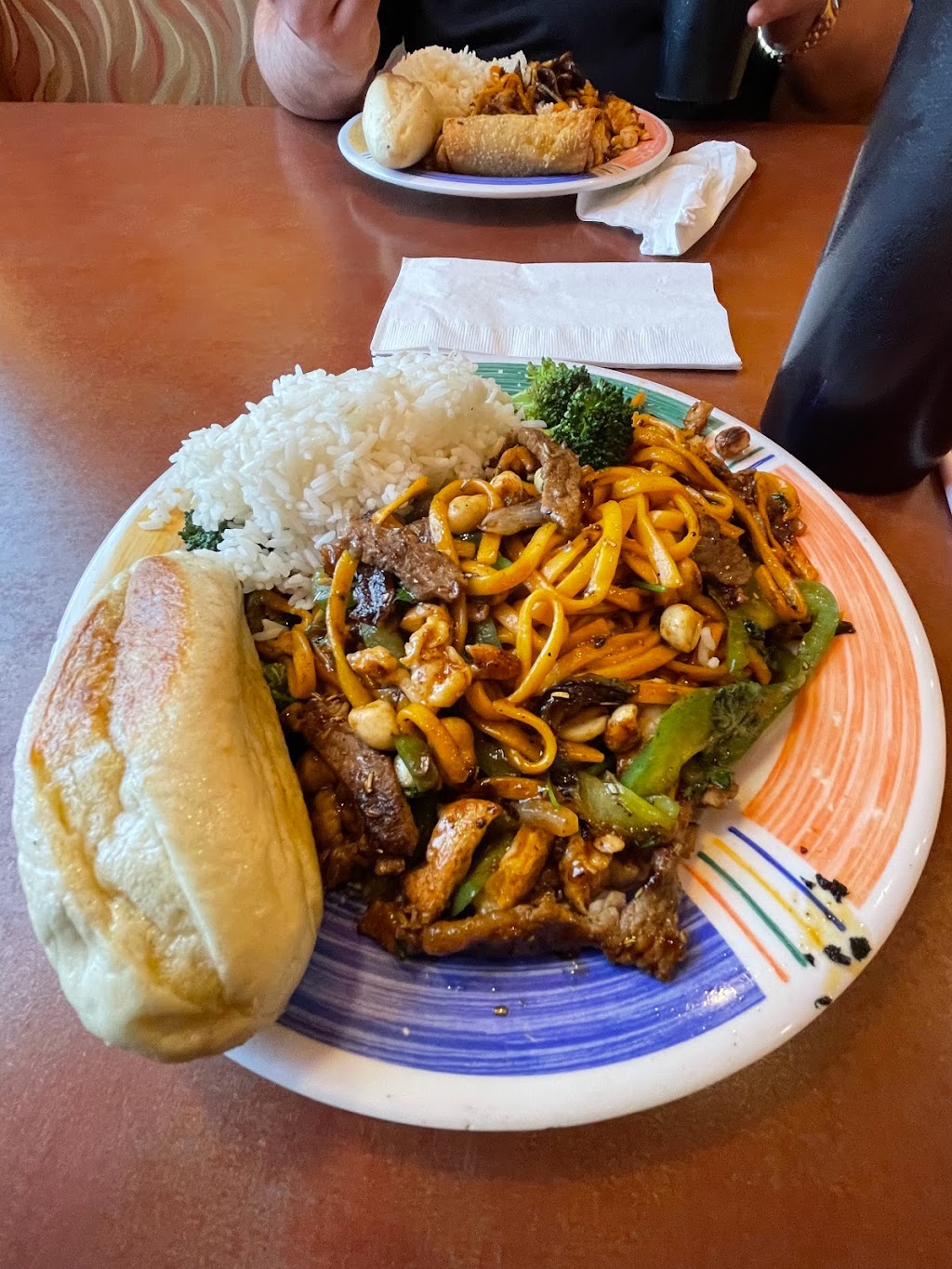 Khans Grill | restaurant | 529 E Nolana Ave, McAllen, TX 78504, USA | 9566878881 OR +1 956-687-8881