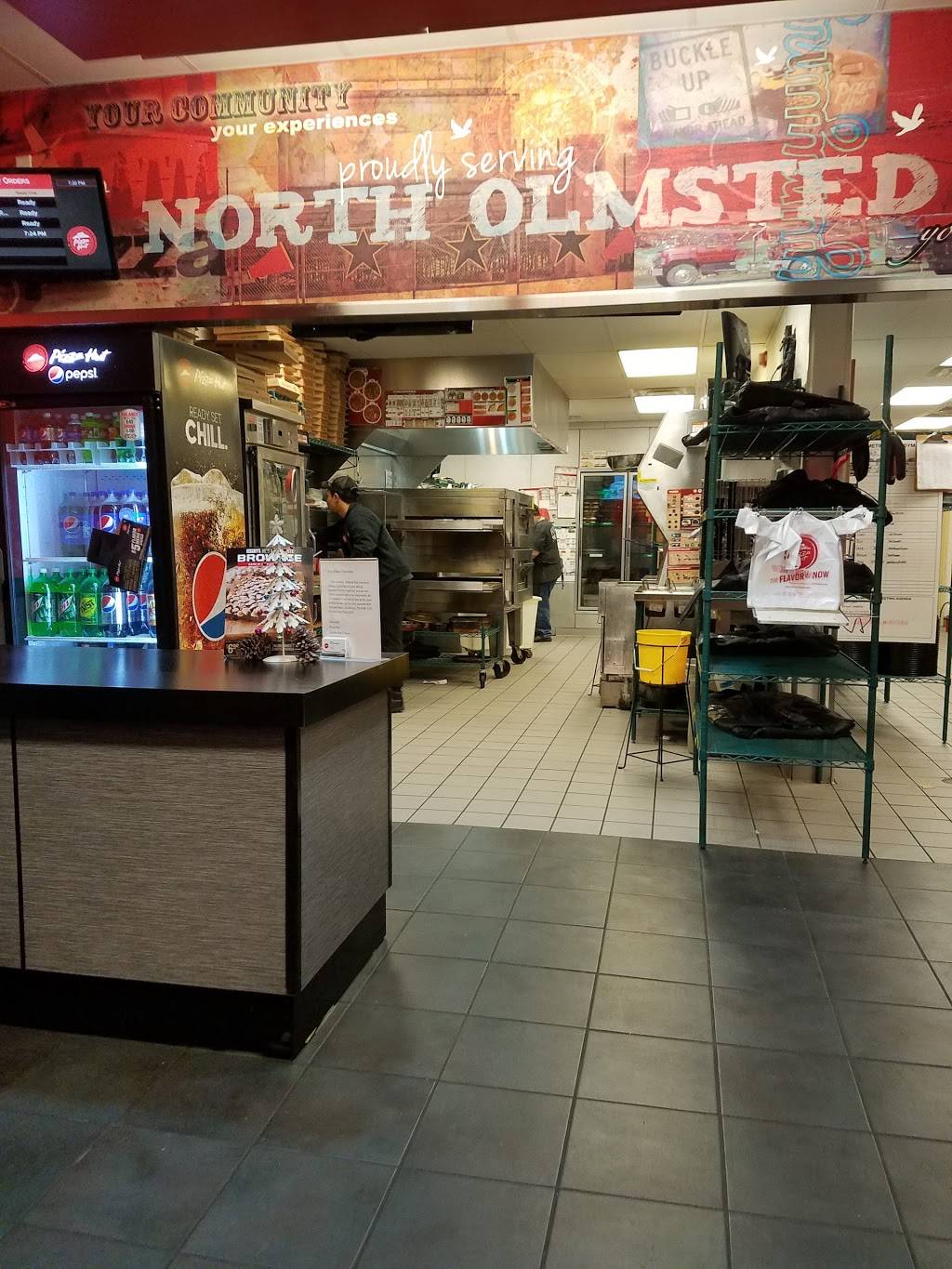 Pizza Hut | restaurant | 23551 Lorain Rd, North Olmsted, OH 44070, USA | 4407797789 OR +1 440-779-7789