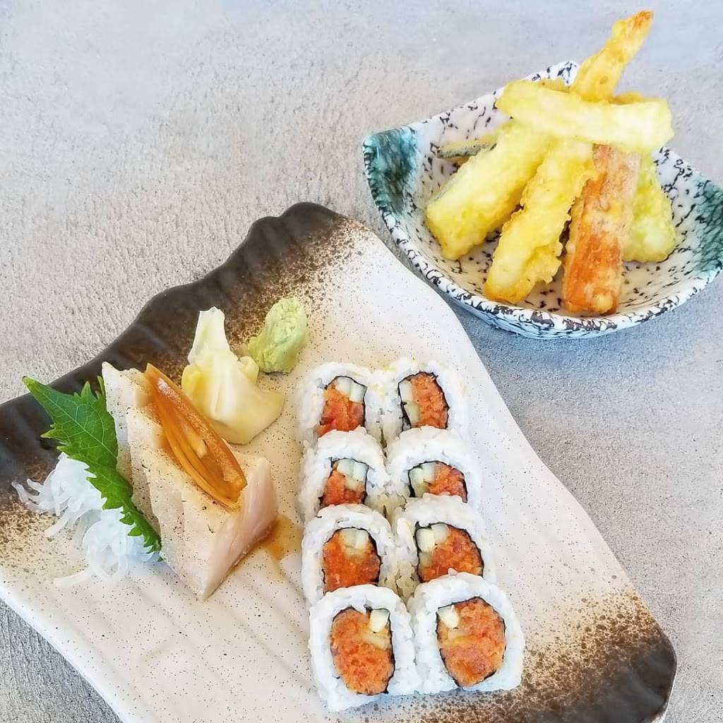 Maguro Sushi and Ramen | restaurant | 3855 W Ray Rd ste 6, Chandler, AZ 85226, USA | 4807926888 OR +1 480-792-6888