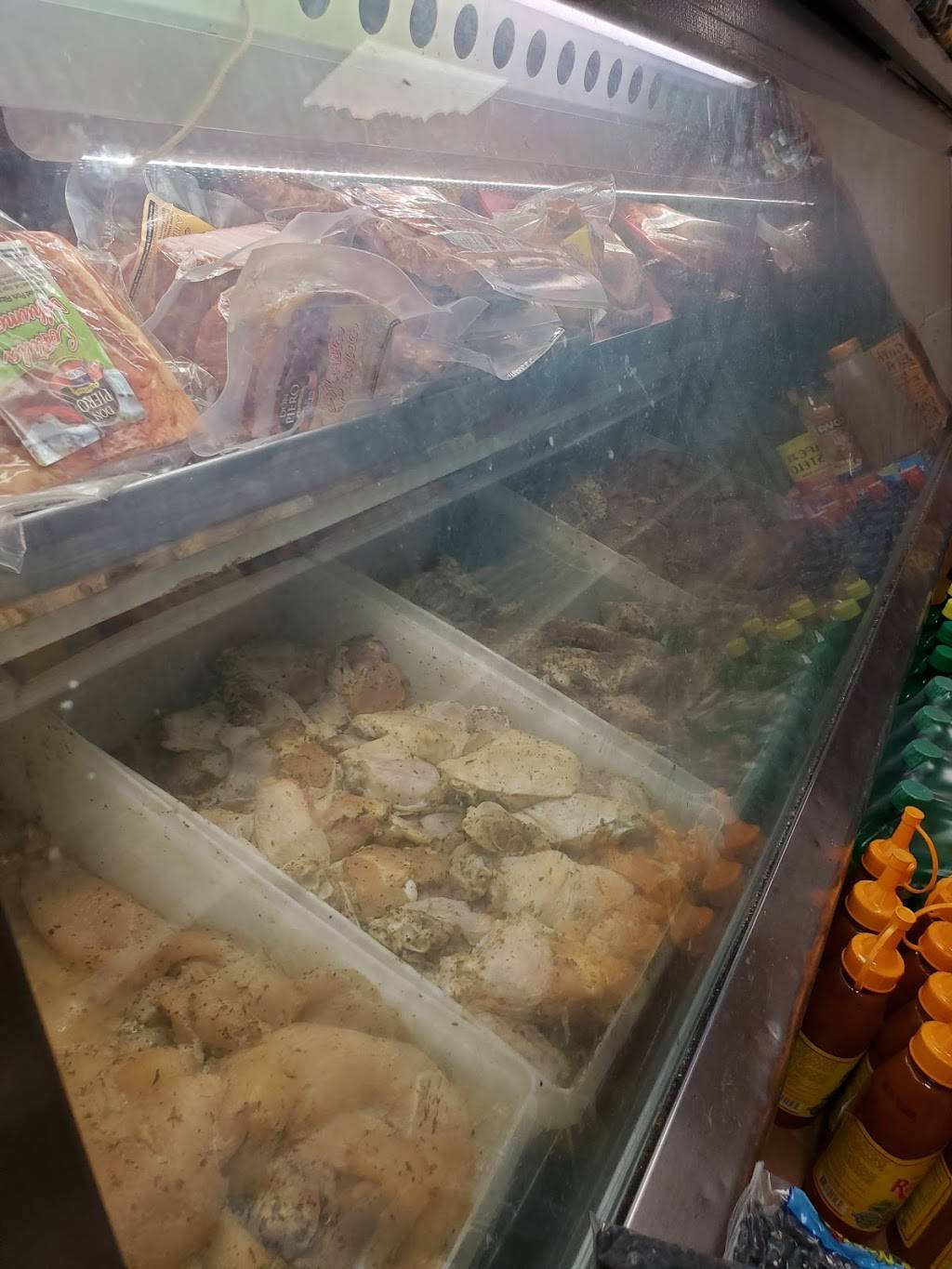 Renacer Food Market | restaurant | 71 E Haverhill St, Lawrence, MA 01841, USA | 9786553292 OR +1 978-655-3292