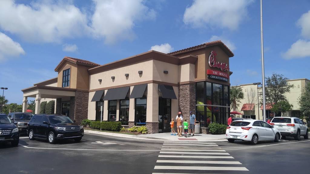 Chick-fil-A | restaurant | 5825 Airport-Pulling Rd N, Naples, FL 34109, USA | 2395949777 OR +1 239-594-9777
