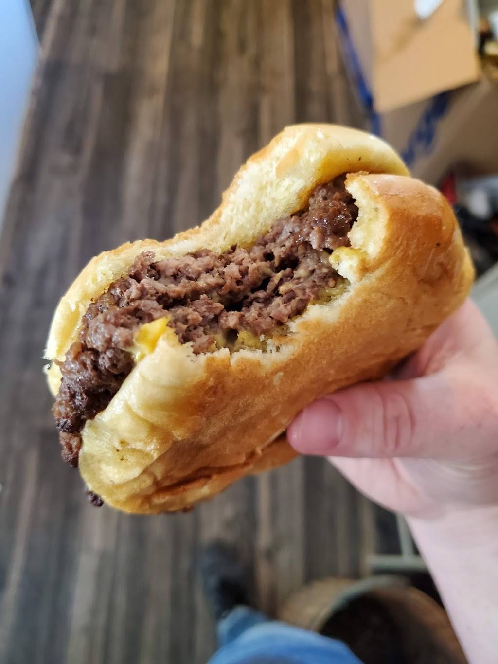 Babes Drive In | restaurant | 5018 N Main St, Joplin, MO 64801, USA | 4176234497 OR +1 417-623-4497