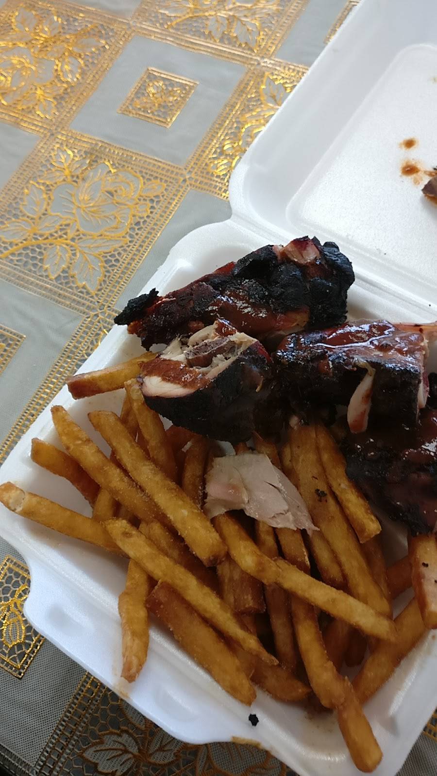 Thanksgiving | restaurant | 65 Main St, Hempstead, NY 11550, USA | 5163858011 OR +1 516-385-8011