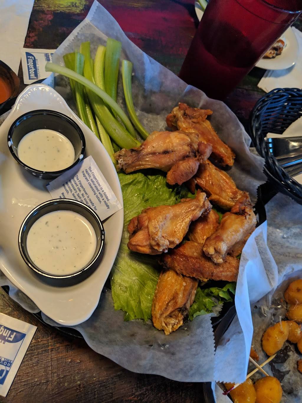 Funks Pub | restaurant | 5956 Executive Dr #101, Fitchburg, WI 53719, USA | 6084429500 OR +1 608-442-9500