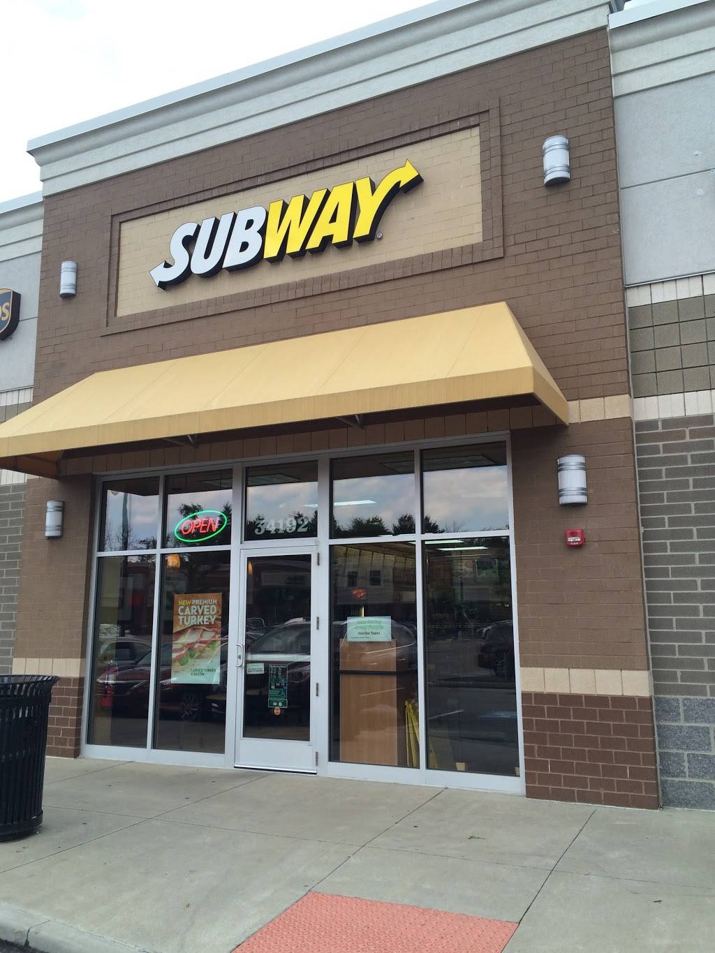 Subway | restaurant | 34192 Aurora Rd, Solon, OH 44139, USA | 4403494060 OR +1 440-349-4060