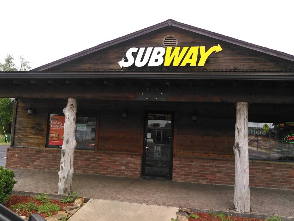 Subway | restaurant | 210 W Main St, Hulbert, OK 74441, USA | 9187723422 OR +1 918-772-3422