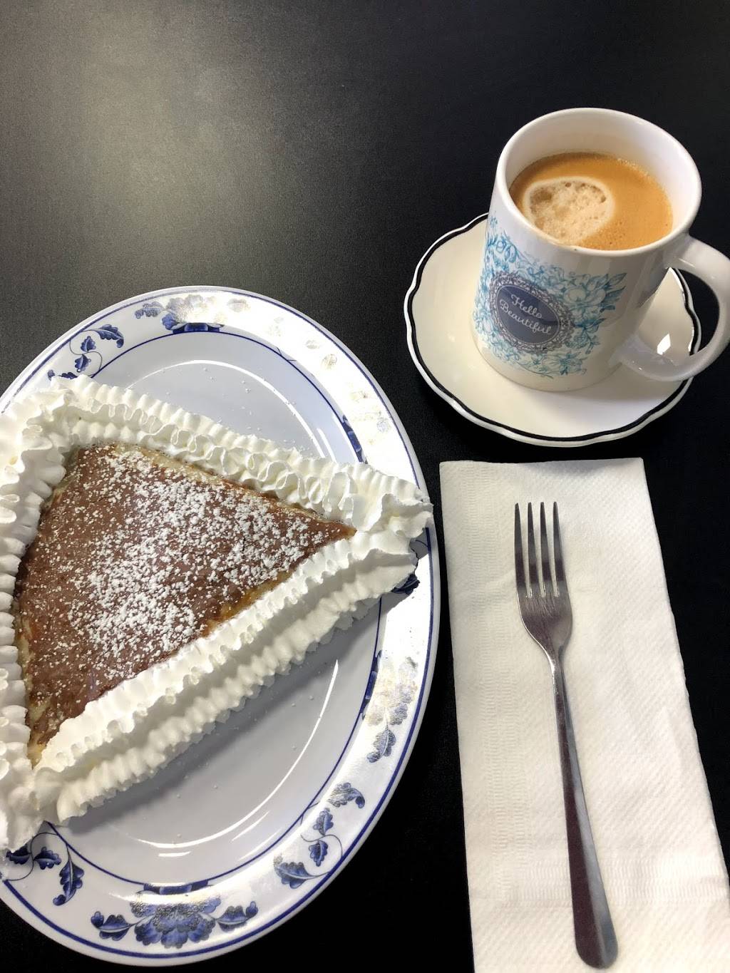 La Creperie | restaurant | 3773 30th St C, San Diego, CA 92104, USA | 6197950407 OR +1 619-795-0407