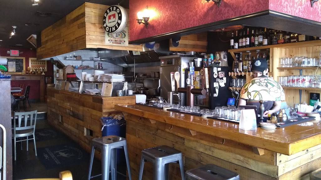 Greenwood Smokehouse BBQ | restaurant | 673 Danforth Ave, Toronto, ON M4J 1L3, Canada | 4164692270 OR +1 416-469-2270