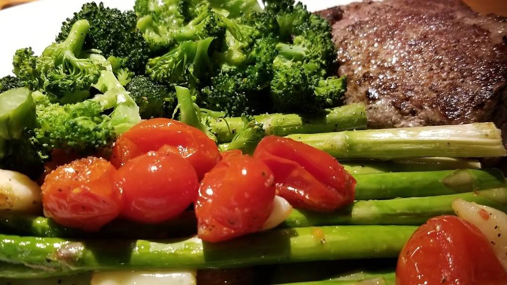 Chilis Grill & Bar | restaurant | 620 N Canal Blvd, Thibodaux, LA 70301, USA | 9854478144 OR +1 985-447-8144