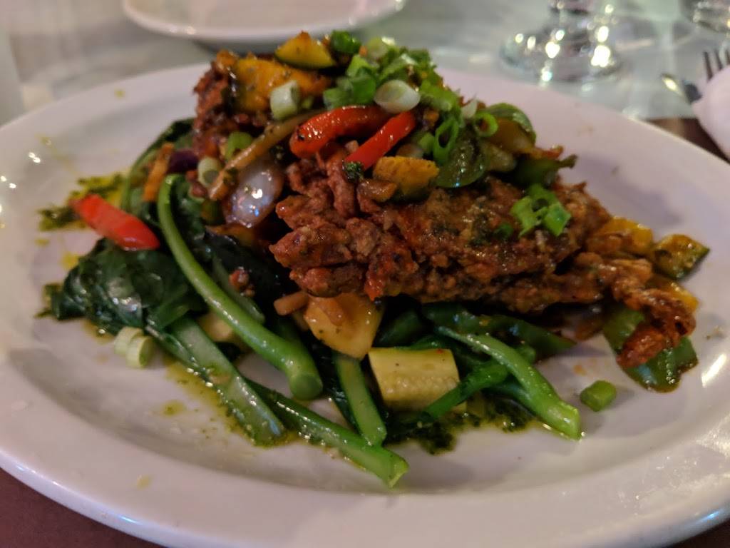 Thai Market Restaurant | restaurant | 26 Hawkes St, Marblehead, MA 01945, USA | 7819903765 OR +1 781-990-3765