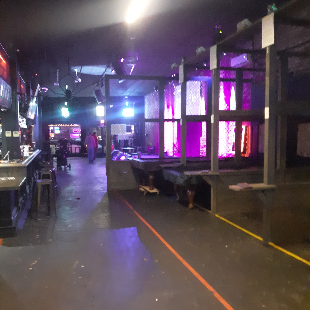 The Thirsty Axe | restaurant | 209 S School St, Ukiah, CA 95482, USA | 7072388778 OR +1 707-238-8778