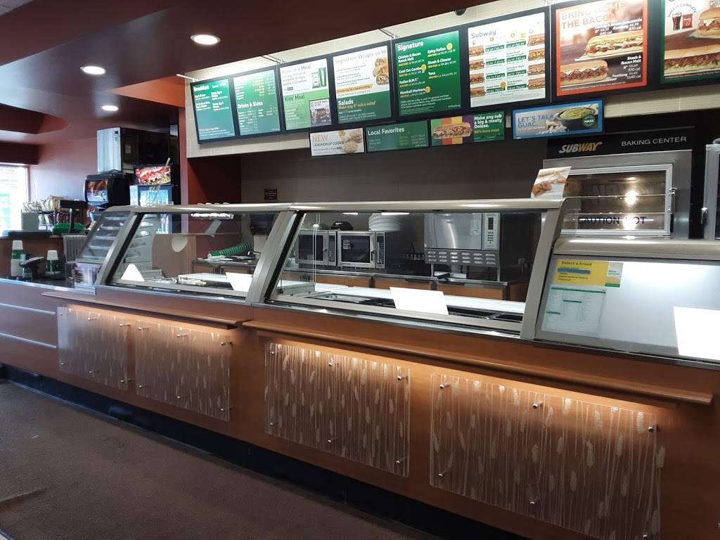 Subway | restaurant | 20150 Van Aken Blvd, Shaker Heights, OH 44122, USA | 2162830600 OR +1 216-283-0600