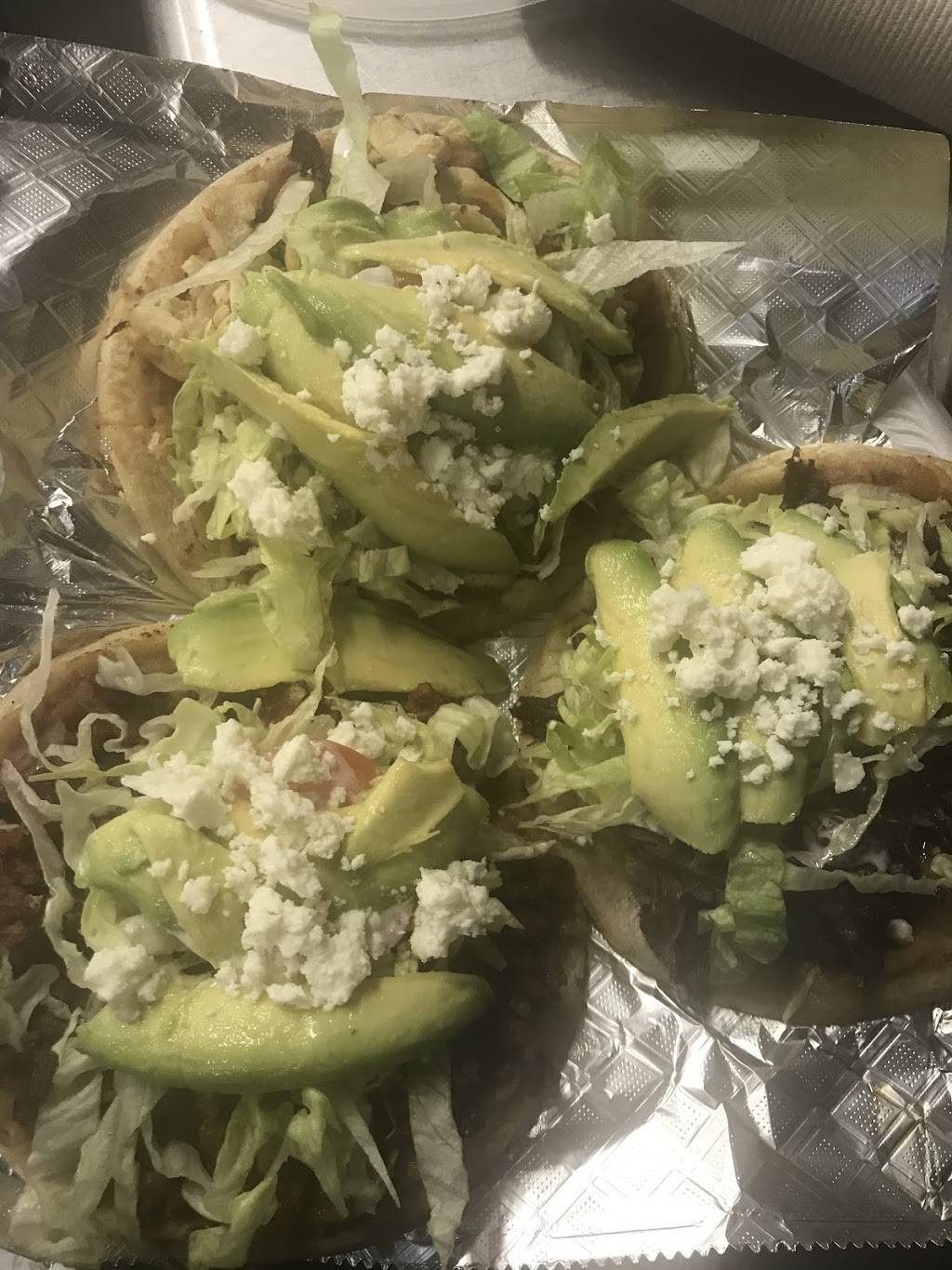 Taqueria El molcajete alegre | restaurant | 3024 Holloway St, Durham, NC 27703, USA | 9197808762 OR +1 919-780-8762