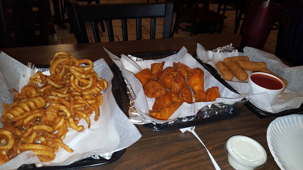 DeLeon Pizza | restaurant | 84 Theatre Dr #200, St. Augustine, FL 32086, USA | 9047941917 OR +1 904-794-1917