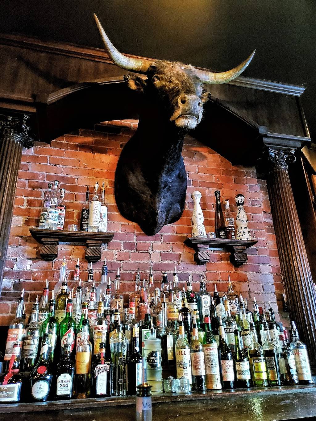 Ox And Stone | restaurant | 282 Alexander St, Rochester, NY 14607, USA | 5852876933 OR +1 585-287-6933