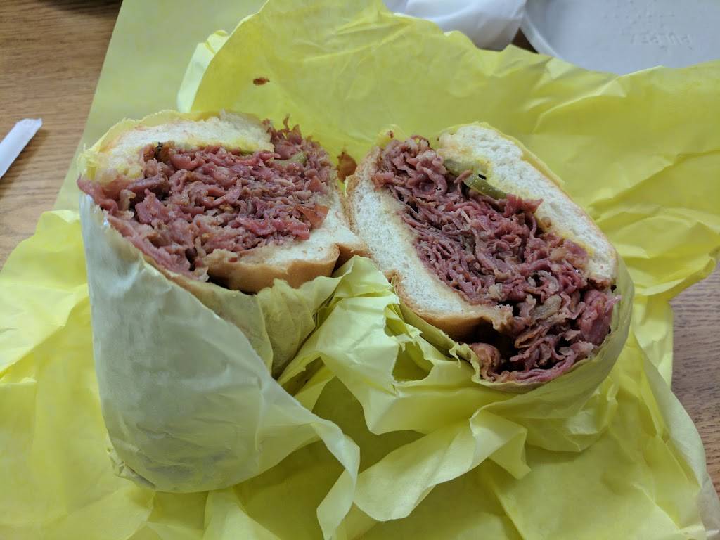 The Hat | restaurant | 40476 Murrieta Hot Springs Rd, Murrieta, CA 92563, USA | 9513042244 OR +1 951-304-2244