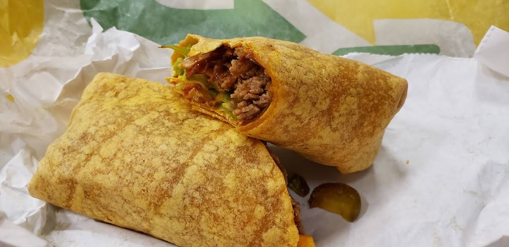 Subway | restaurant | 3548 Avalon Park E Blvd #2, Orlando, FL 32820, USA | 4073826218 OR +1 407-382-6218