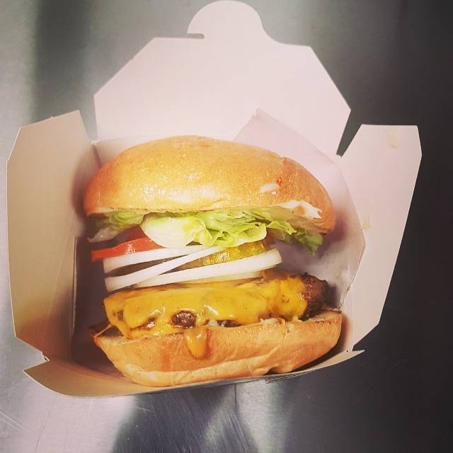 Karibu Grocery & Deli | restaurant | 719 Payne Ave, St Paul, MN 55130, USA | 6514140799 OR +1 651-414-0799