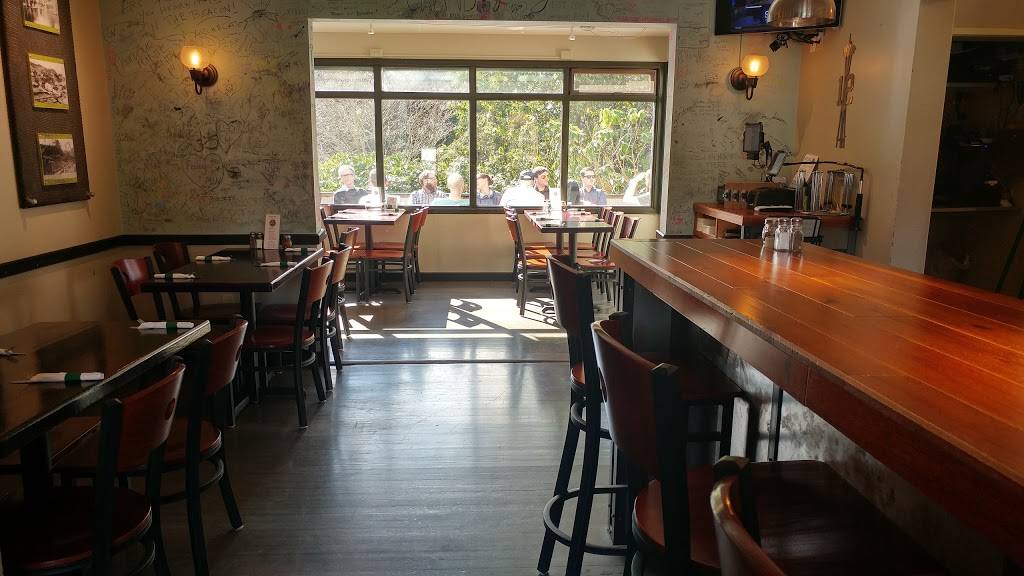 Sullys Pizza & Calzones | restaurant | 403 Lincoln Ave, Mukilteo, WA 98275, USA | 4253224666 OR +1 425-322-4666