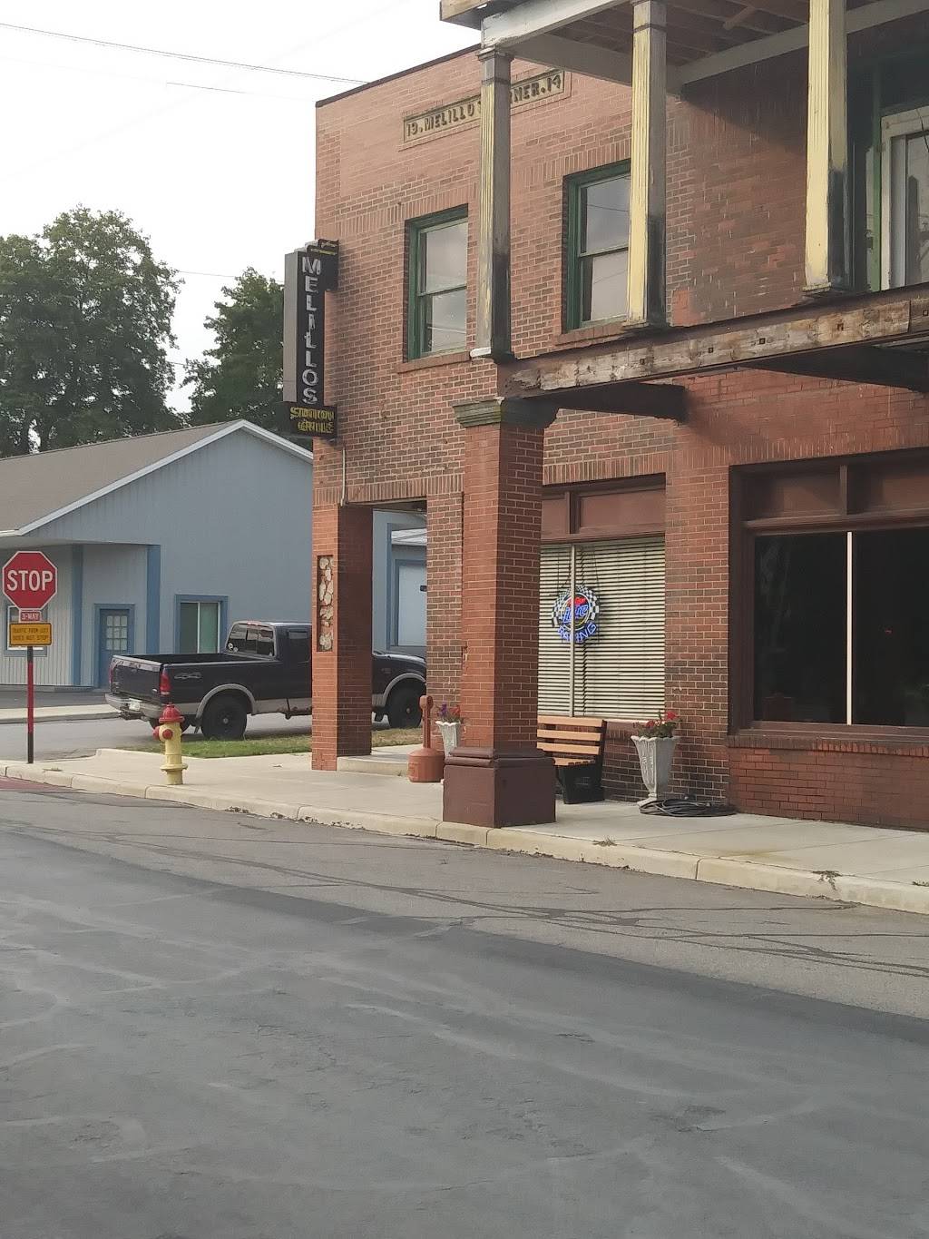 Melillo Tavern | restaurant | 300 E Liberty St, Lowellville, OH 44436, USA | 3305369207 OR +1 330-536-9207