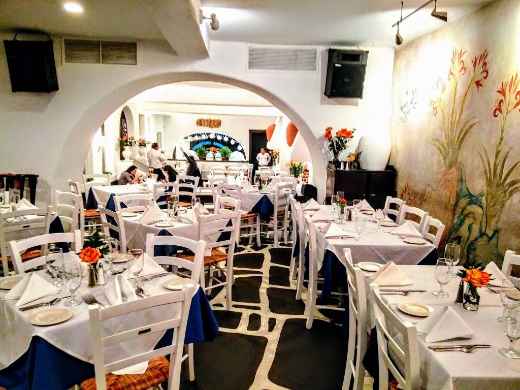 Taverna Cretekou | restaurant | 818 King St, Alexandria, VA 22314, USA | 7035488688 OR +1 703-548-8688