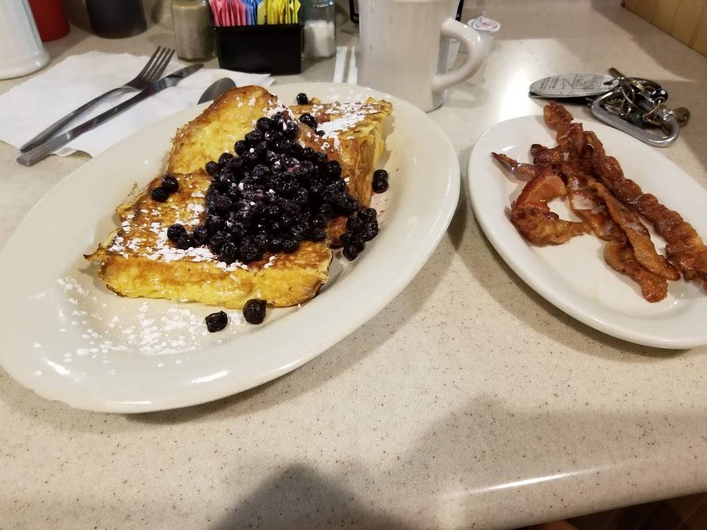 The Phoenix Restaurant | restaurant | 140 Huttleston Ave, Fairhaven, MA 02719, USA | 7749927586 OR +1 774-992-7586