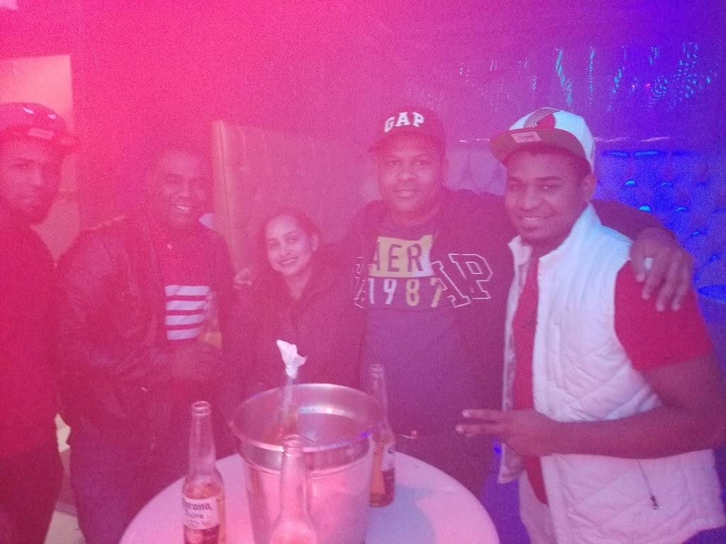 Makarena | restaurant | 150 Common St, Lawrence, MA 01840, USA | 9786551483 OR +1 978-655-1483