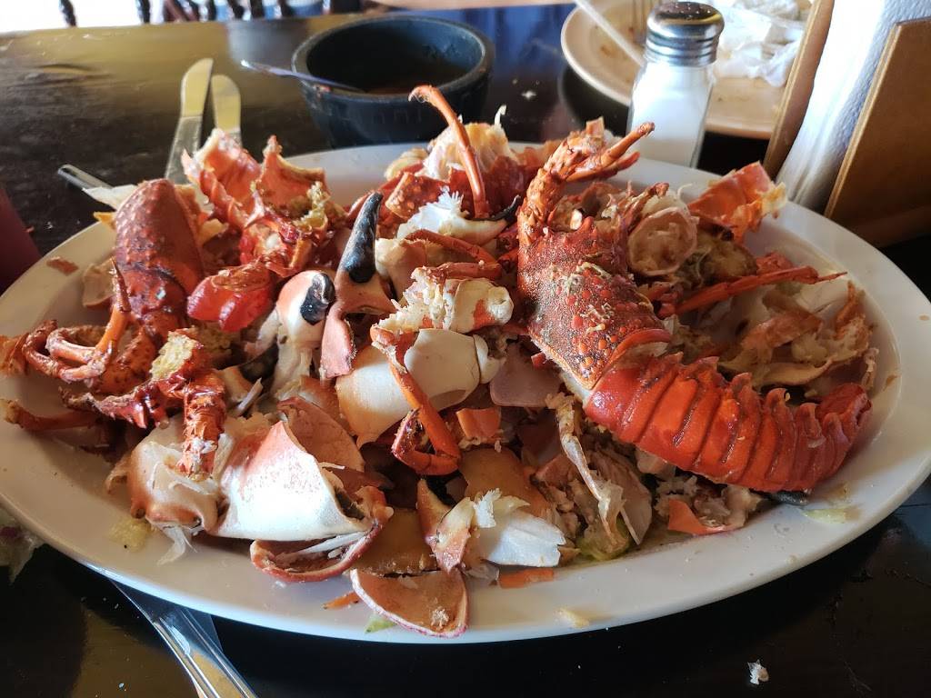 Restaurant Las Brisas | restaurant | Anzuelo 14, 22710 Puerto Nuevo, B.C., Mexico | 016616141318 OR +52 661 614 1318