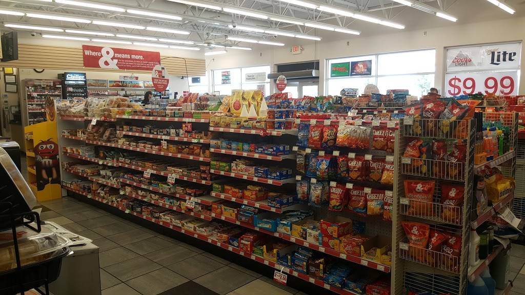 Kum & Go | meal takeaway | 2710 Moberly Ln, Bentonville, AR 72712, USA | 4794640849 OR +1 479-464-0849