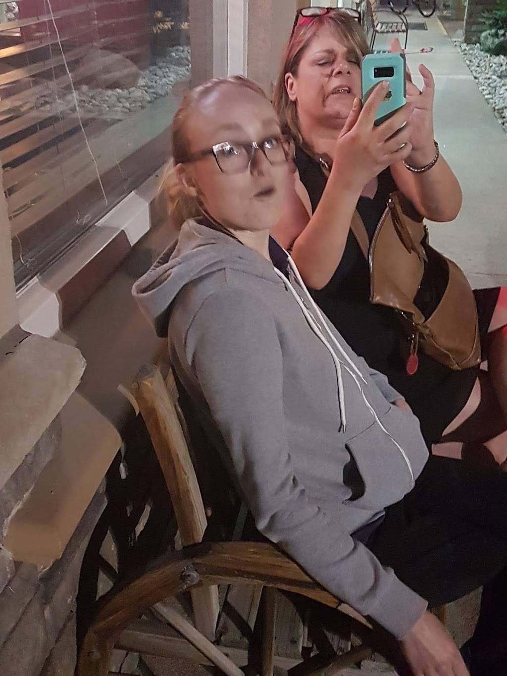 PIZZA n PUB 24 | restaurant | 650 Hespeler Rd, Cambridge, ON N1R 6J8, Canada | 5192676300 OR +1 519-267-6300