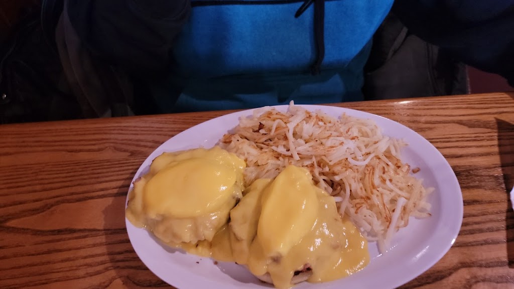 Red Wing Cafe | restaurant | 212 Bush St, Red Wing, MN 55066, USA | 6513889114 OR +1 651-388-9114