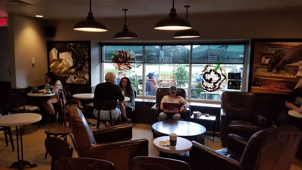 Starbucks | cafe | 371 N Service Rd, Patchogue, NY 11772, USA | 6312072102 OR +1 631-207-2102