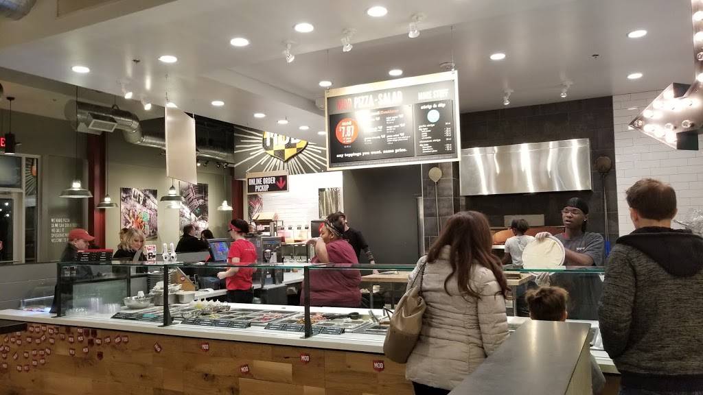 Portillos Hot Dogs | meal takeaway | 8705 W Sura Lane, Greenfield, WI 53228, USA | 4148775400 OR +1 414-877-5400