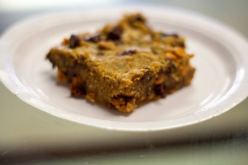 Baileys Pizza Parlor | restaurant | 190 N Chippewa St, Roann, IN 46974, USA | 7658336242 OR +1 765-833-6242