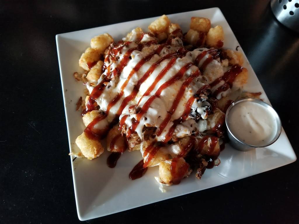 Twincade | restaurant | 108 N Broad St, Griffith, IN 46319, USA | 2192379980 OR +1 219-237-9980